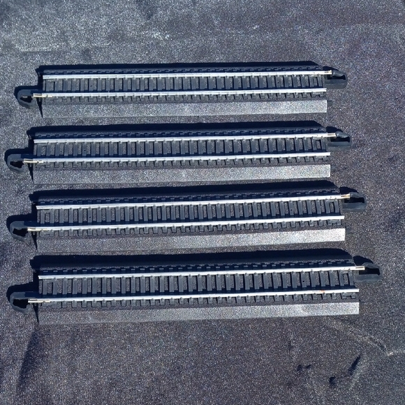 Final Price! Bachmann HO Scale Train Track 4 Piece Set - Picture 3 of 4